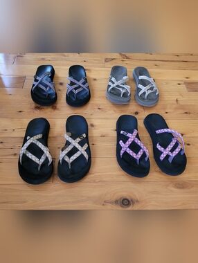Teva Olowahu Womens Patterned-Strap Flip Flop Sandals in Pink, Green, Grey, Tan